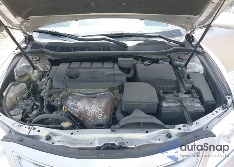 2011 Toyota Camry Le z USA, uszkodzony, nr VIN 4T1BF3EK3BU770056